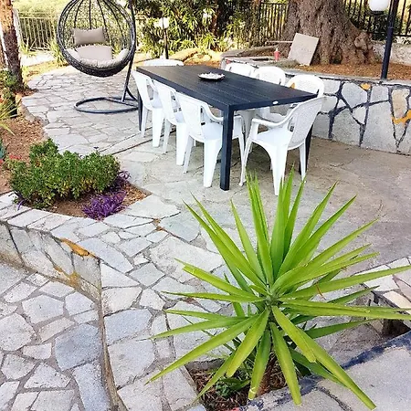 Milenitta Βίλα Βατοπέδι