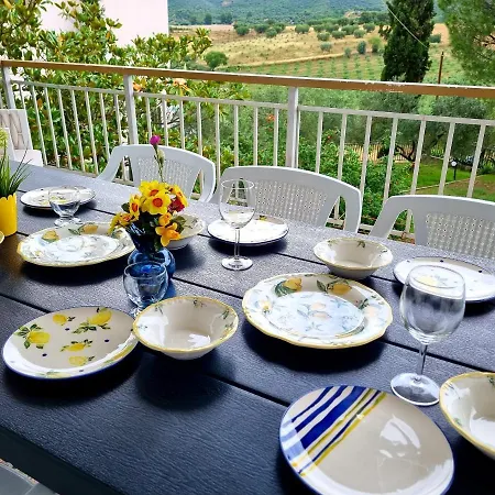 Milenitta Βίλα Βατοπέδι